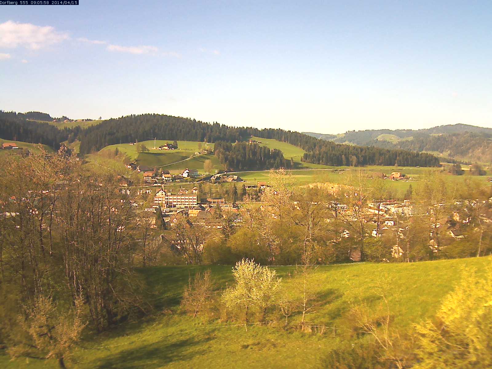 Webcam-Bild: Aussicht vom Dorfberg in Langnau 20140415-090600