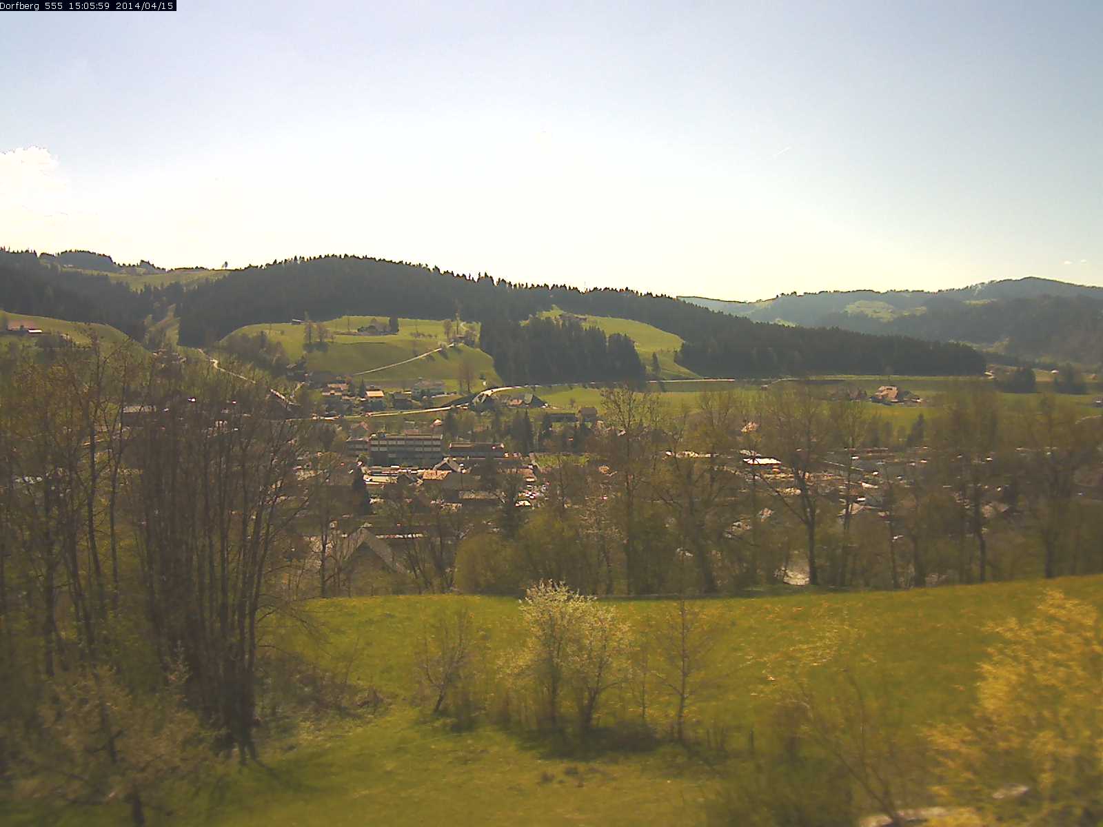 Webcam-Bild: Aussicht vom Dorfberg in Langnau 20140415-150600