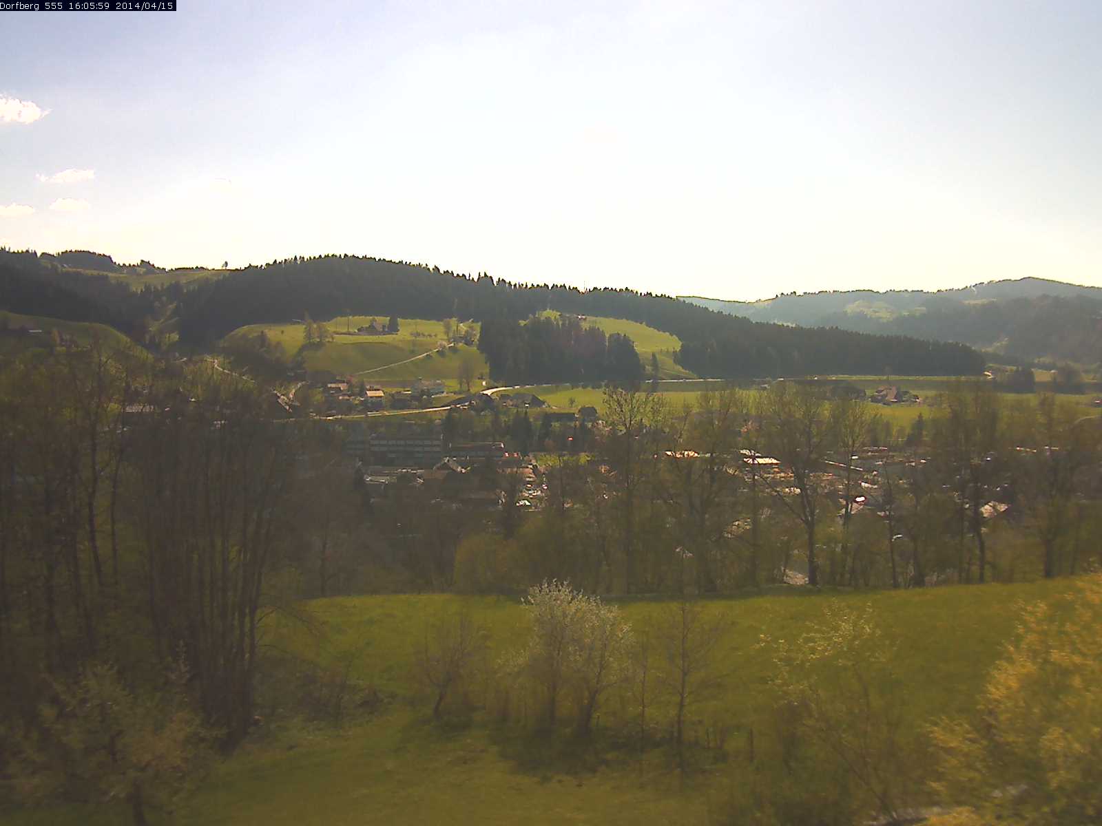 Webcam-Bild: Aussicht vom Dorfberg in Langnau 20140415-160600