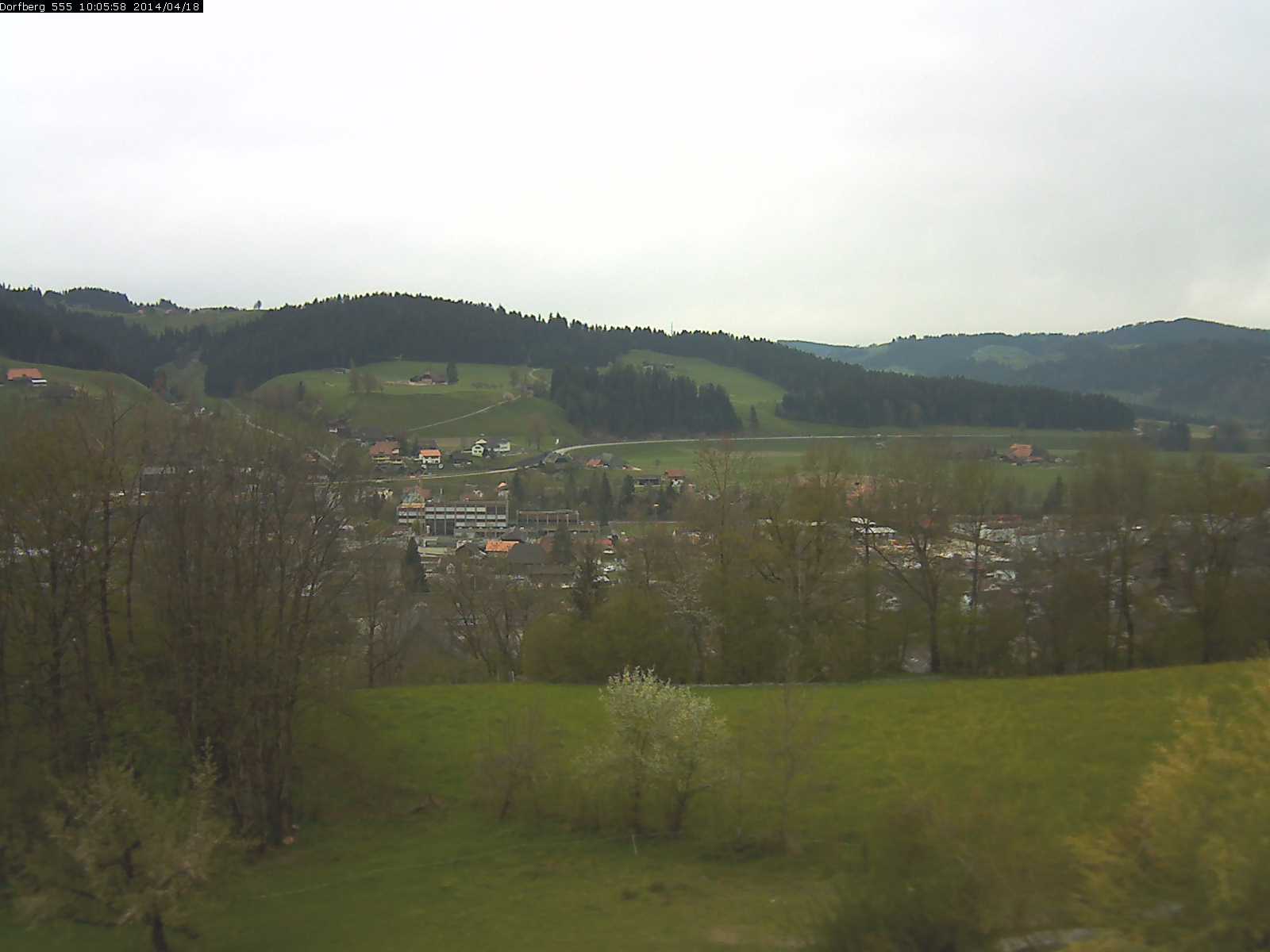Webcam-Bild: Aussicht vom Dorfberg in Langnau 20140418-100600
