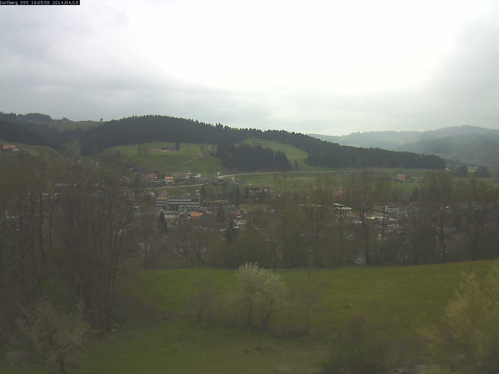 Webcam-Bild: Aussicht vom Dorfberg in Langnau 20140418-160600