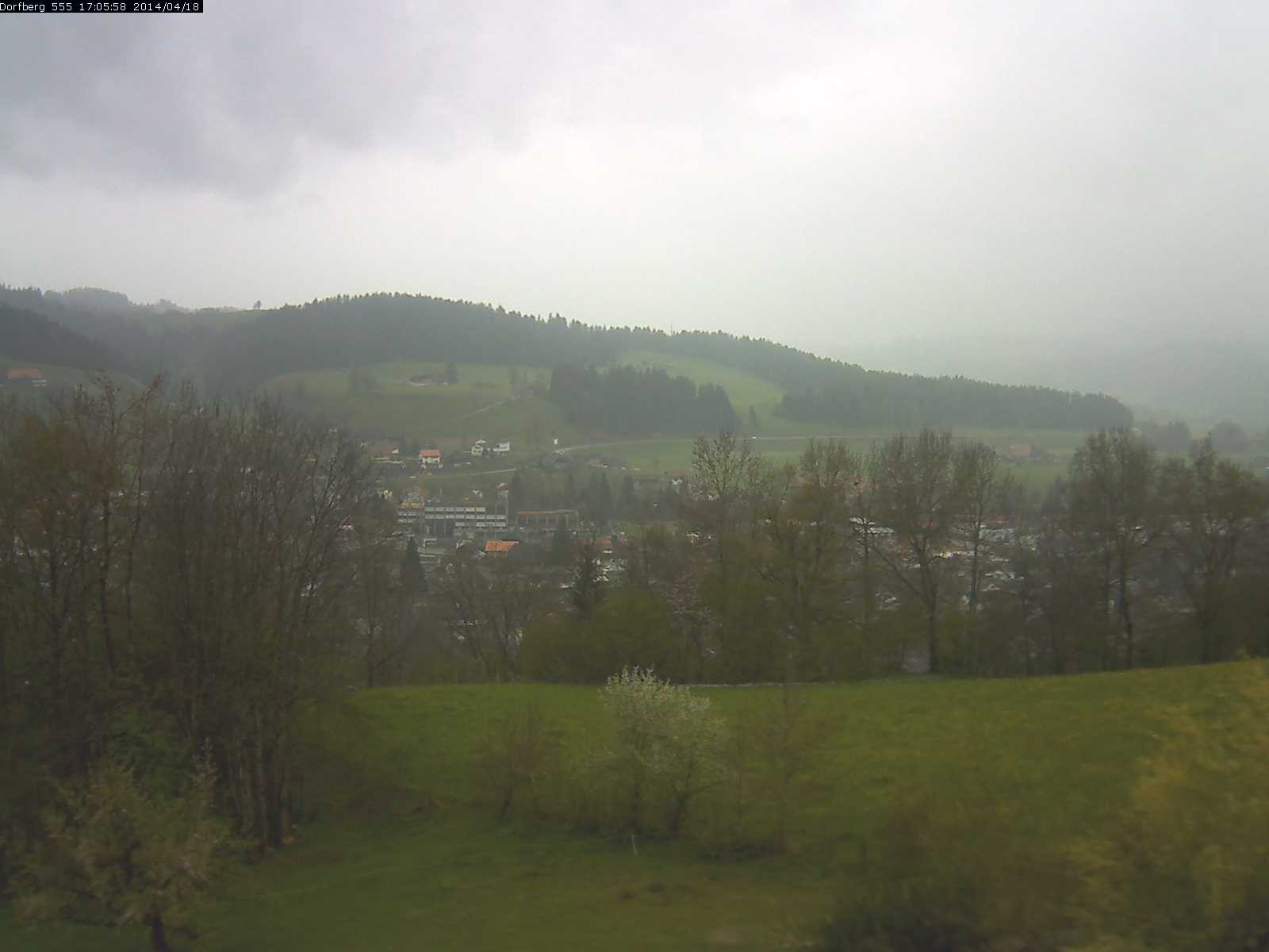 Webcam-Bild: Aussicht vom Dorfberg in Langnau 20140418-170600