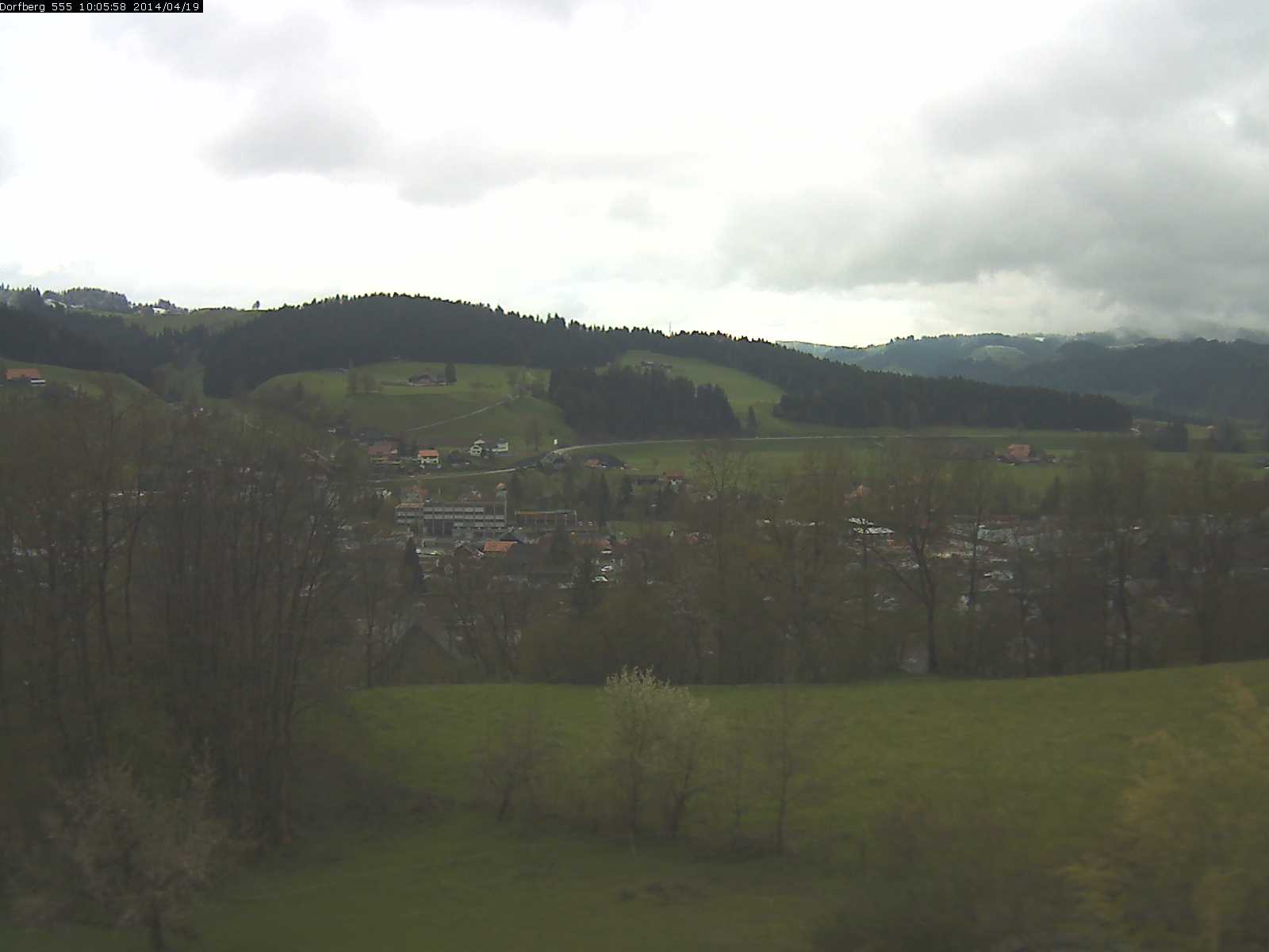 Webcam-Bild: Aussicht vom Dorfberg in Langnau 20140419-100600