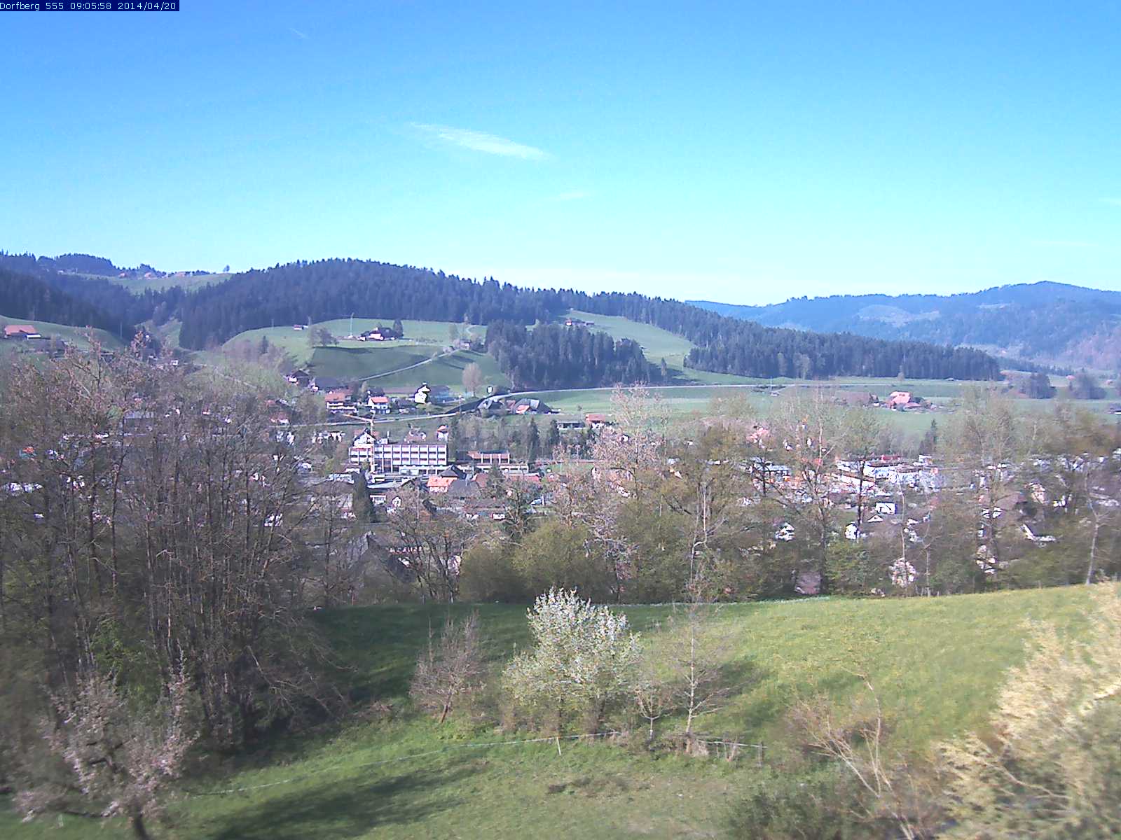 Webcam-Bild: Aussicht vom Dorfberg in Langnau 20140420-090600