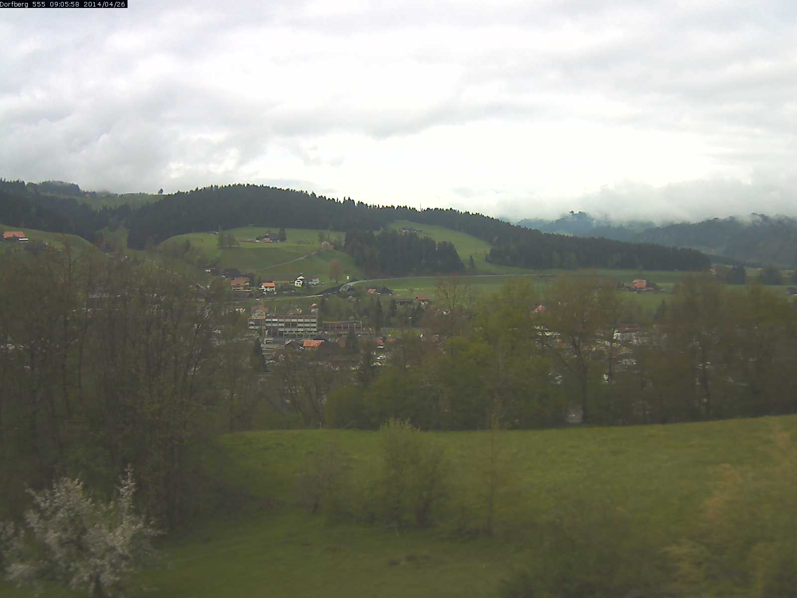 Webcam-Bild: Aussicht vom Dorfberg in Langnau 20140426-090600