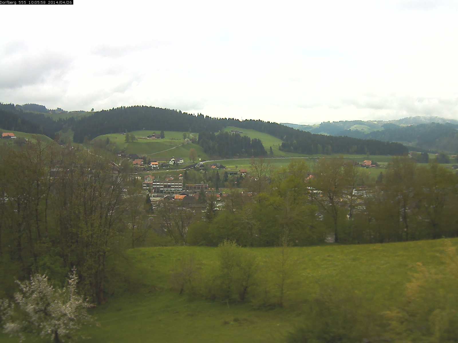Webcam-Bild: Aussicht vom Dorfberg in Langnau 20140426-100600