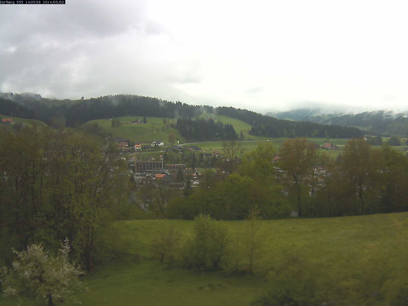 Webcam-Bild: Aussicht vom Dorfberg in Langnau 20140502-140600