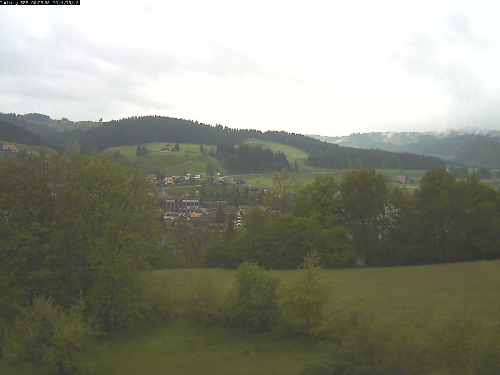 Webcam-Bild: Aussicht vom Dorfberg in Langnau 20140513-080600