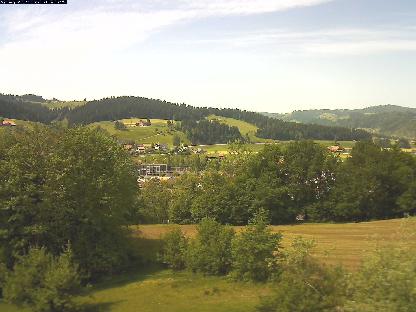 Webcam-Bild: Aussicht vom Dorfberg in Langnau 20140522-110600