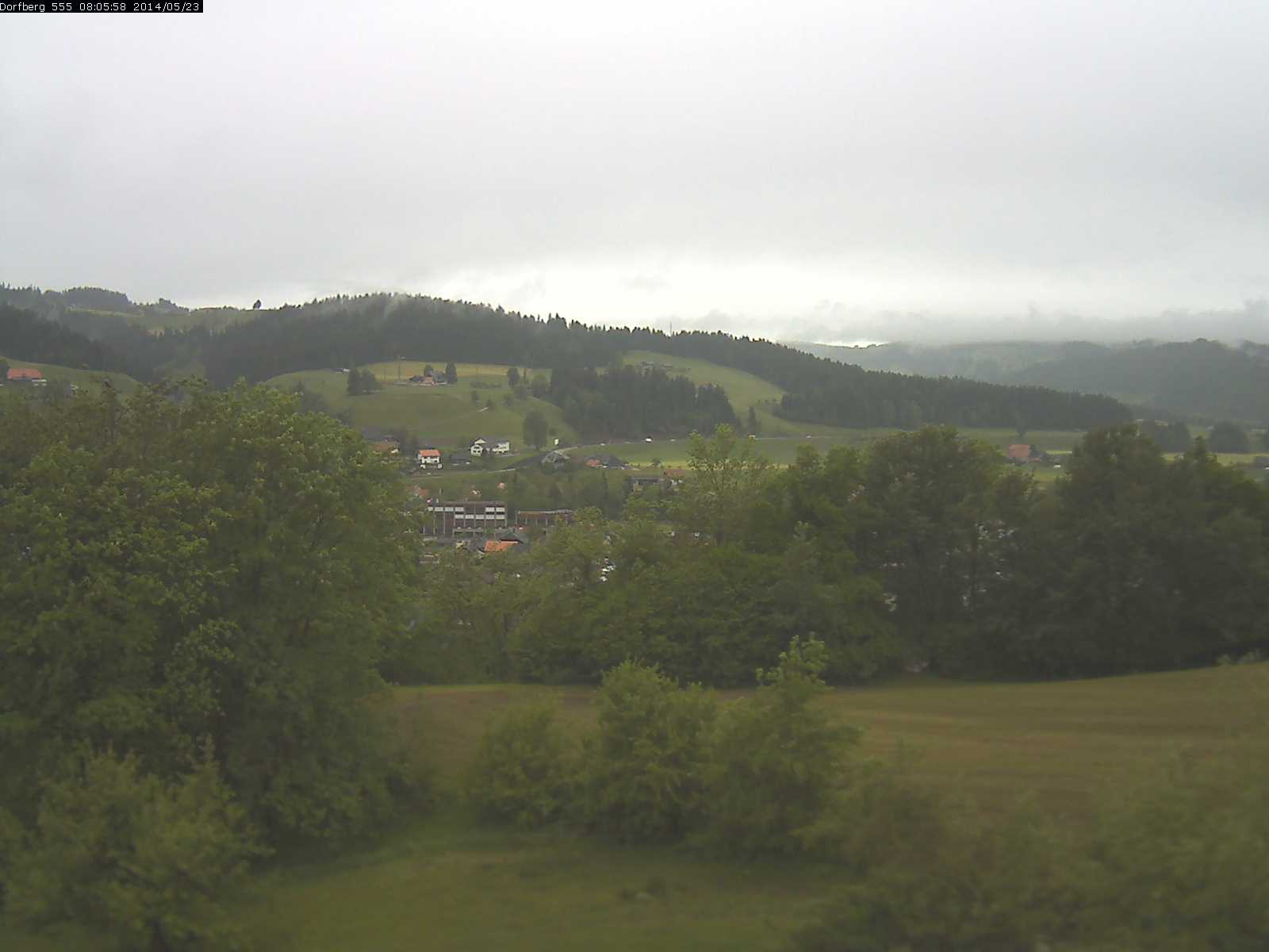 Webcam-Bild: Aussicht vom Dorfberg in Langnau 20140523-080600