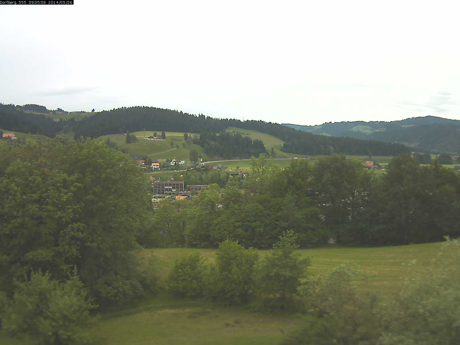 Webcam-Bild: Aussicht vom Dorfberg in Langnau 20140526-090600