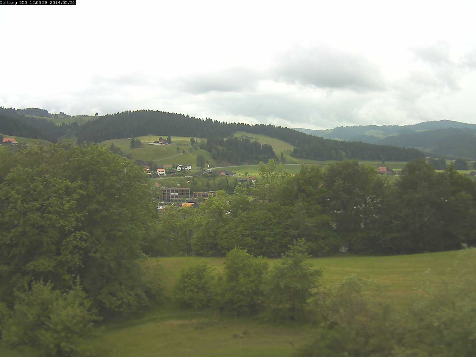 Webcam-Bild: Aussicht vom Dorfberg in Langnau 20140526-120600