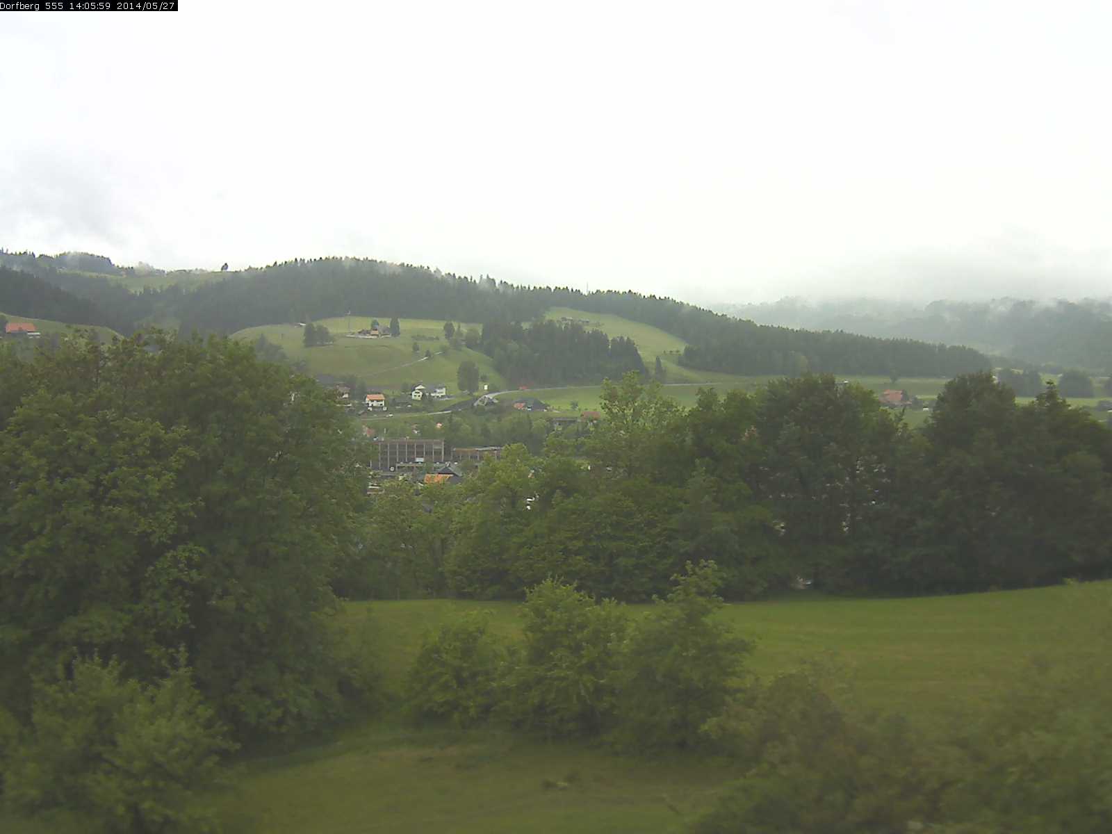 Webcam-Bild: Aussicht vom Dorfberg in Langnau 20140527-140600