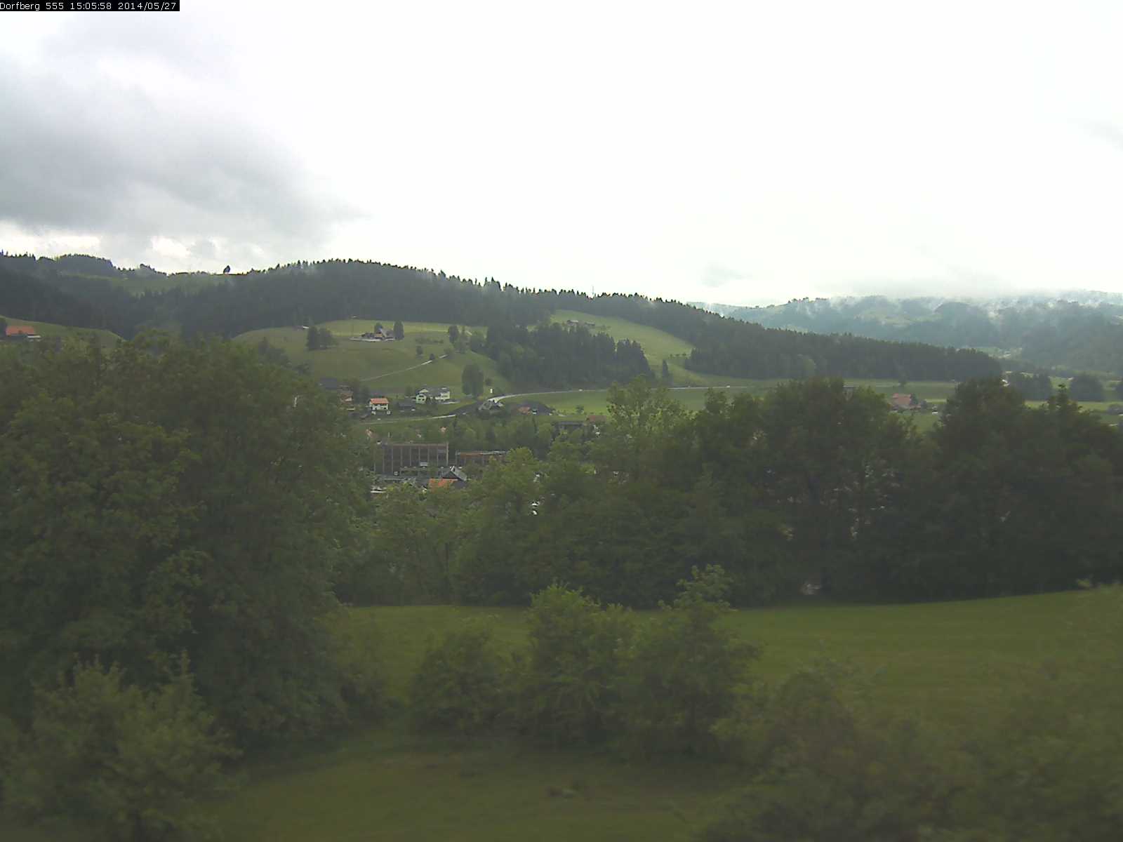Webcam-Bild: Aussicht vom Dorfberg in Langnau 20140527-150600