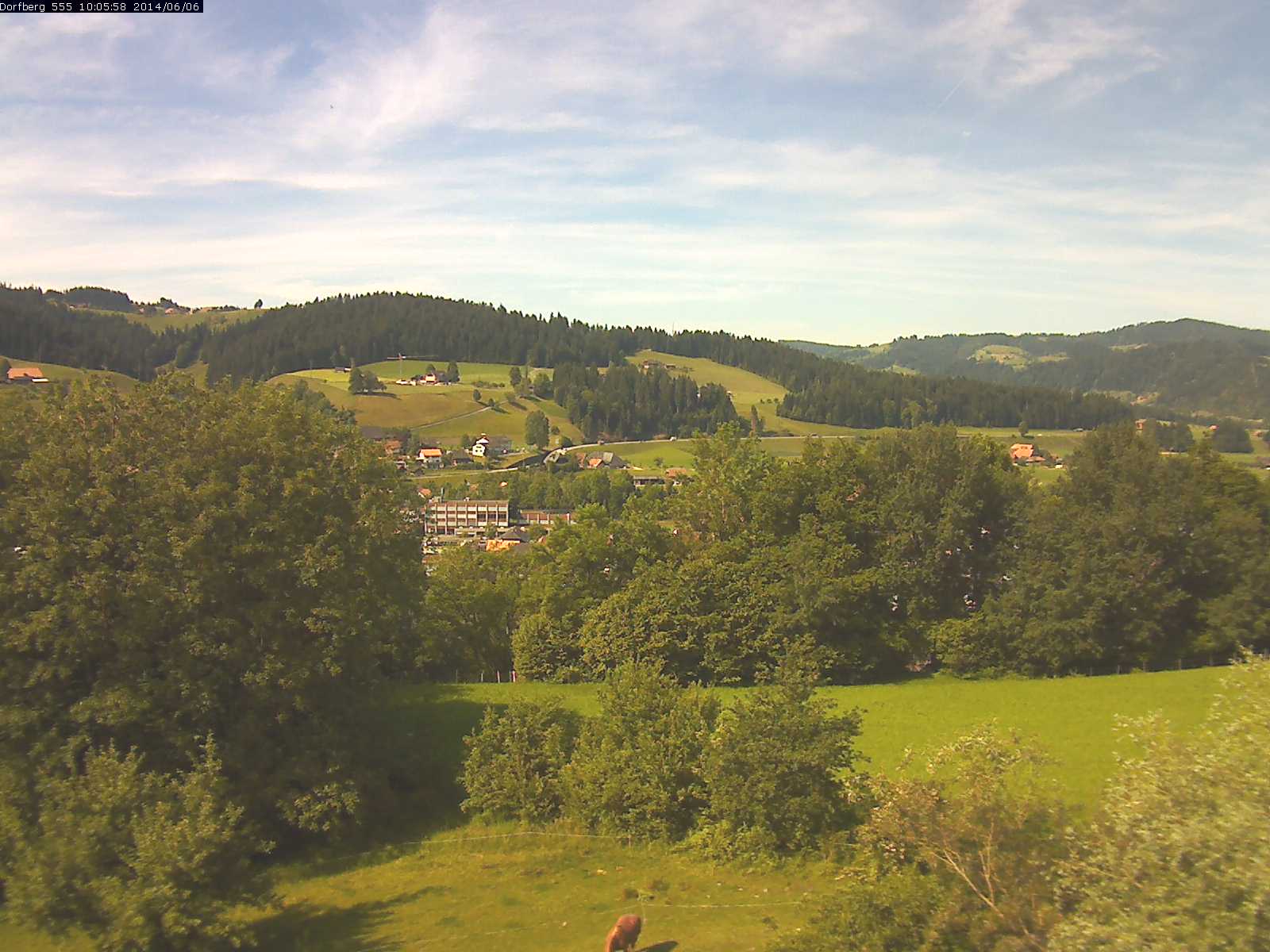 Webcam-Bild: Aussicht vom Dorfberg in Langnau 20140606-100600