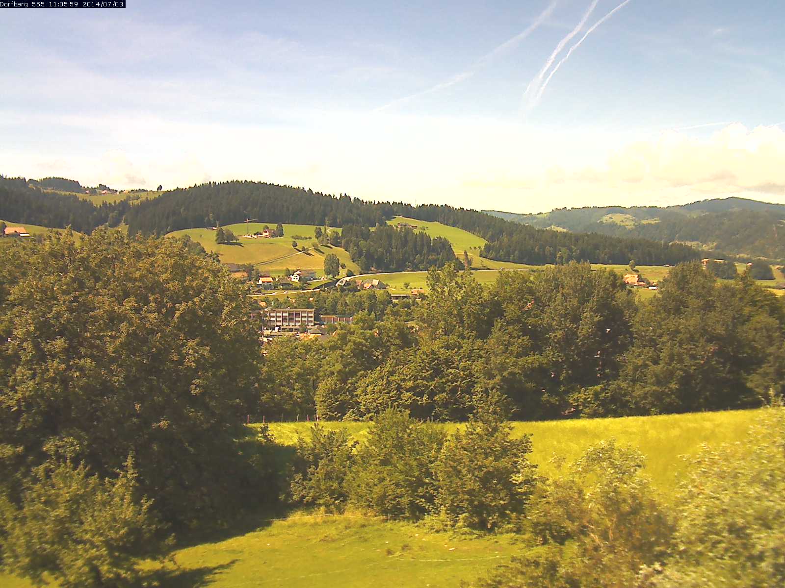 Webcam-Bild: Aussicht vom Dorfberg in Langnau 20140703-110600
