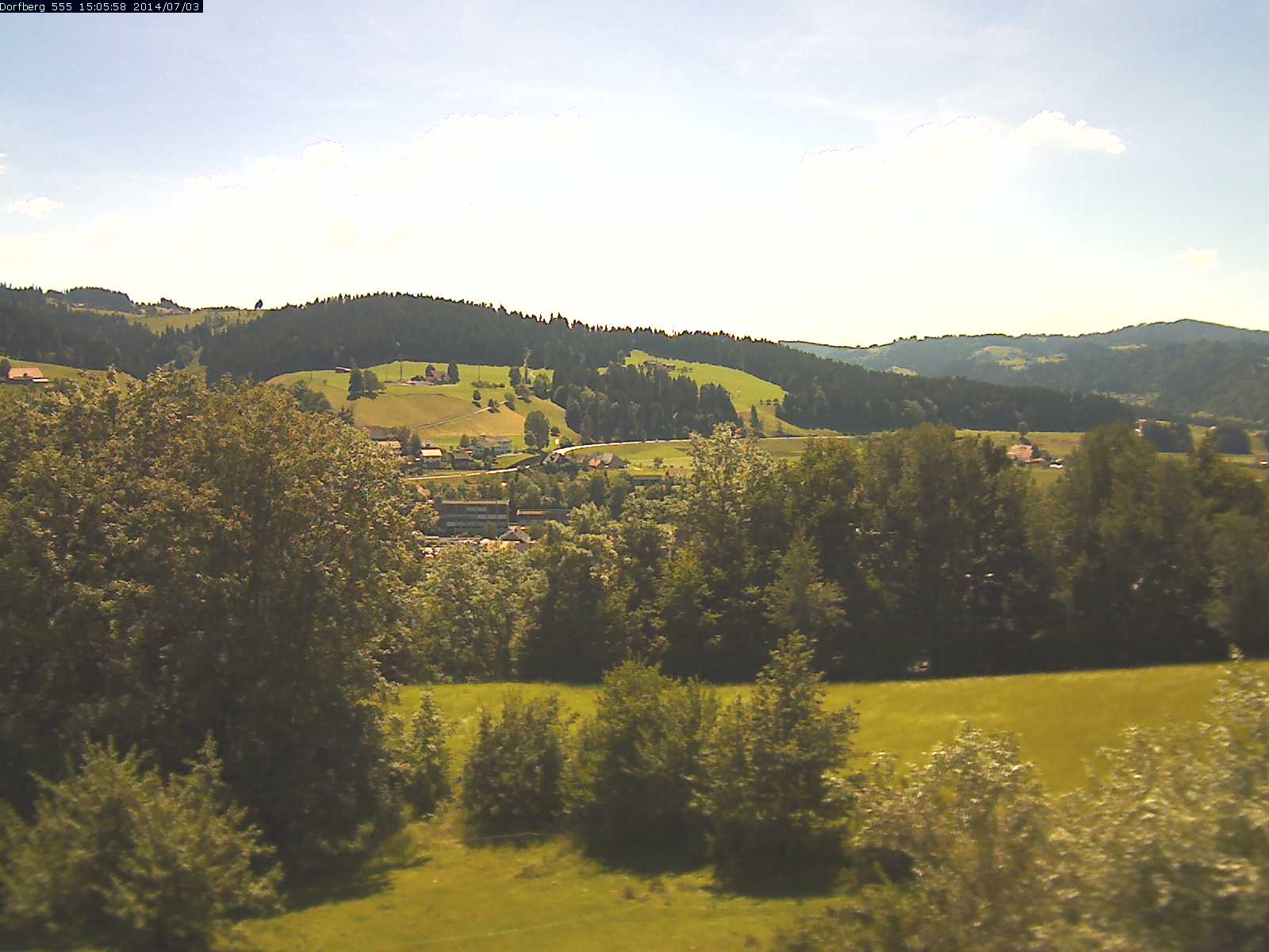 Webcam-Bild: Aussicht vom Dorfberg in Langnau 20140703-150600