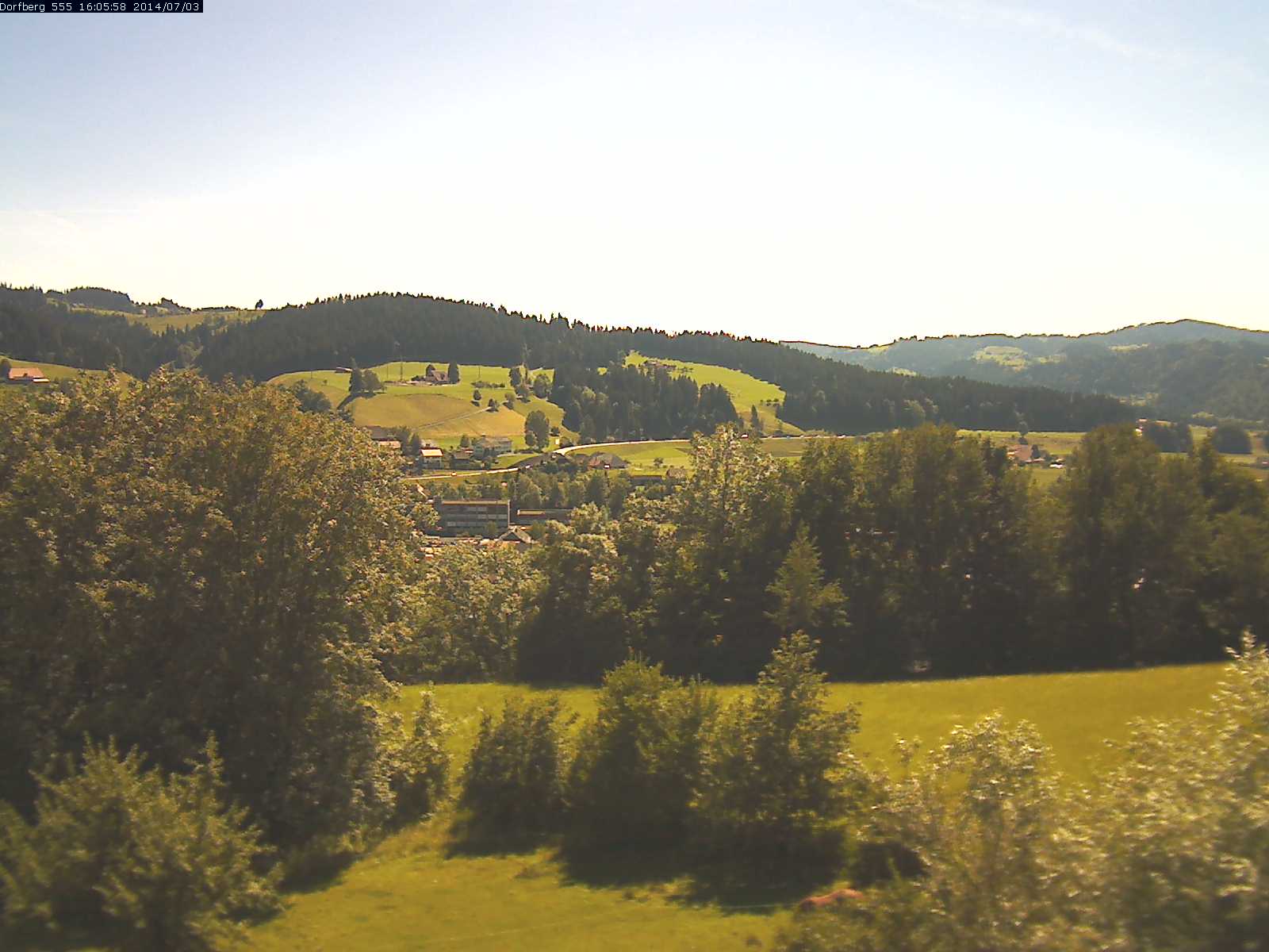 Webcam-Bild: Aussicht vom Dorfberg in Langnau 20140703-160600