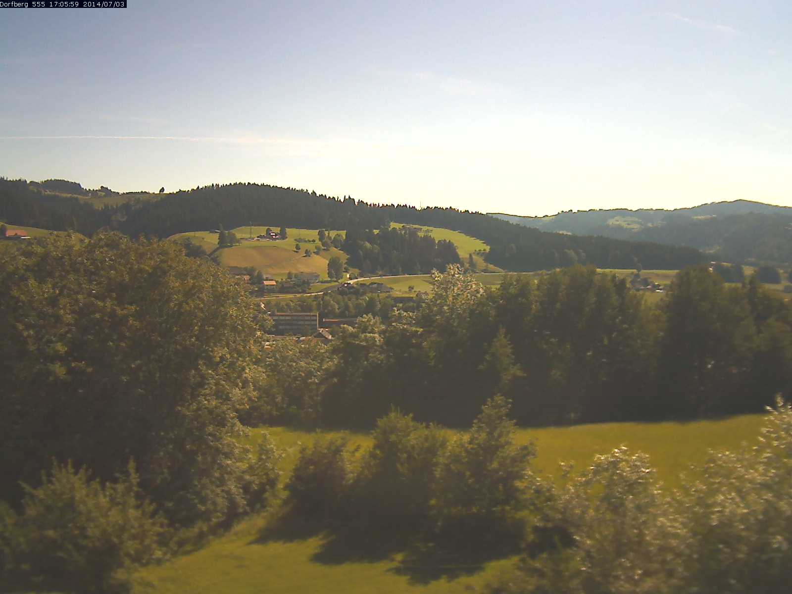 Webcam-Bild: Aussicht vom Dorfberg in Langnau 20140703-170600