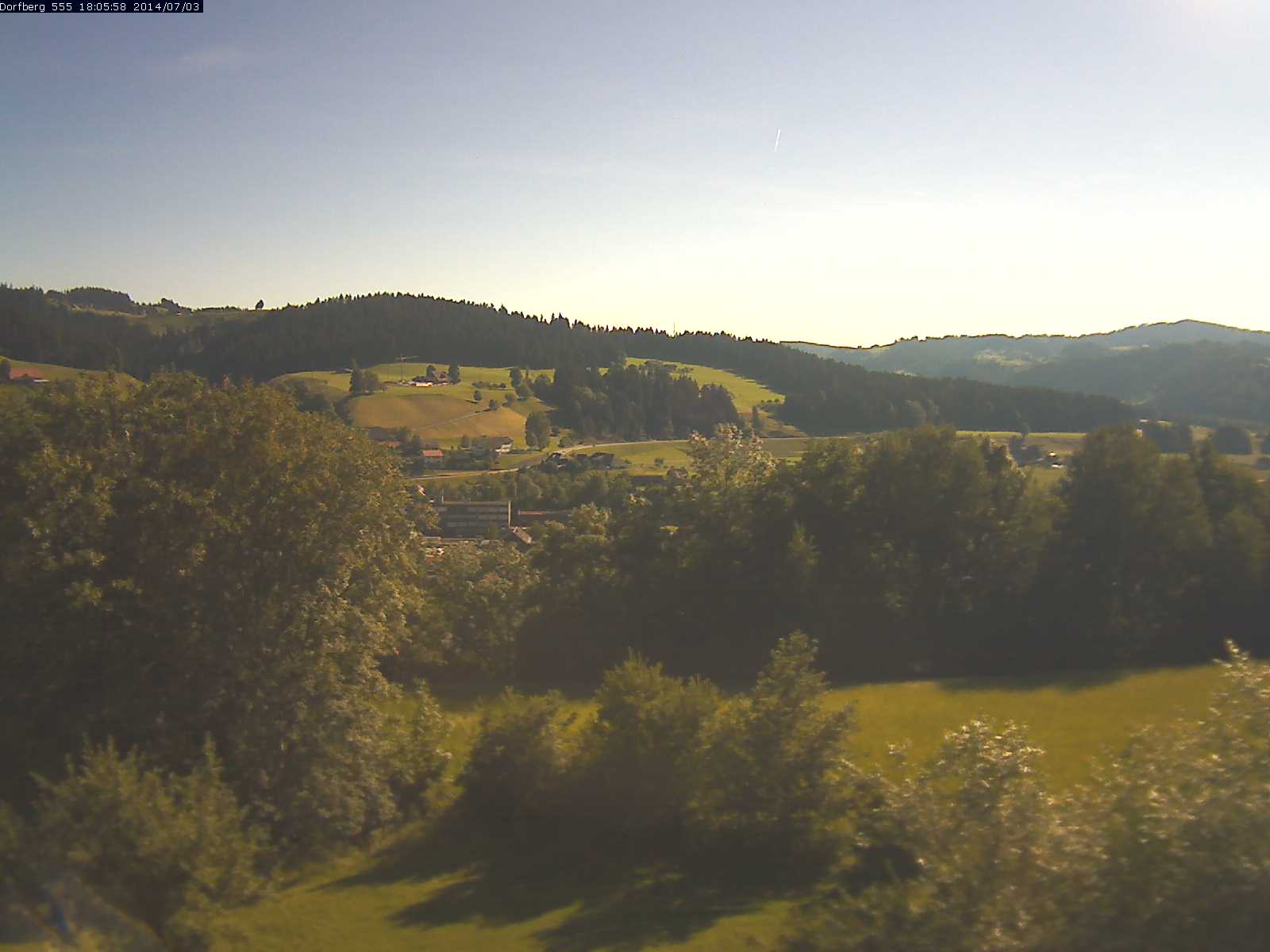Webcam-Bild: Aussicht vom Dorfberg in Langnau 20140703-180600