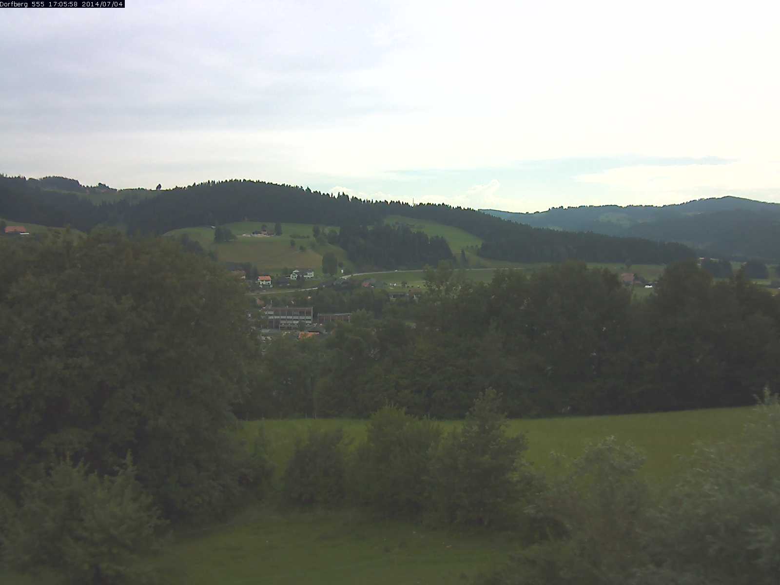 Webcam-Bild: Aussicht vom Dorfberg in Langnau 20140704-170600