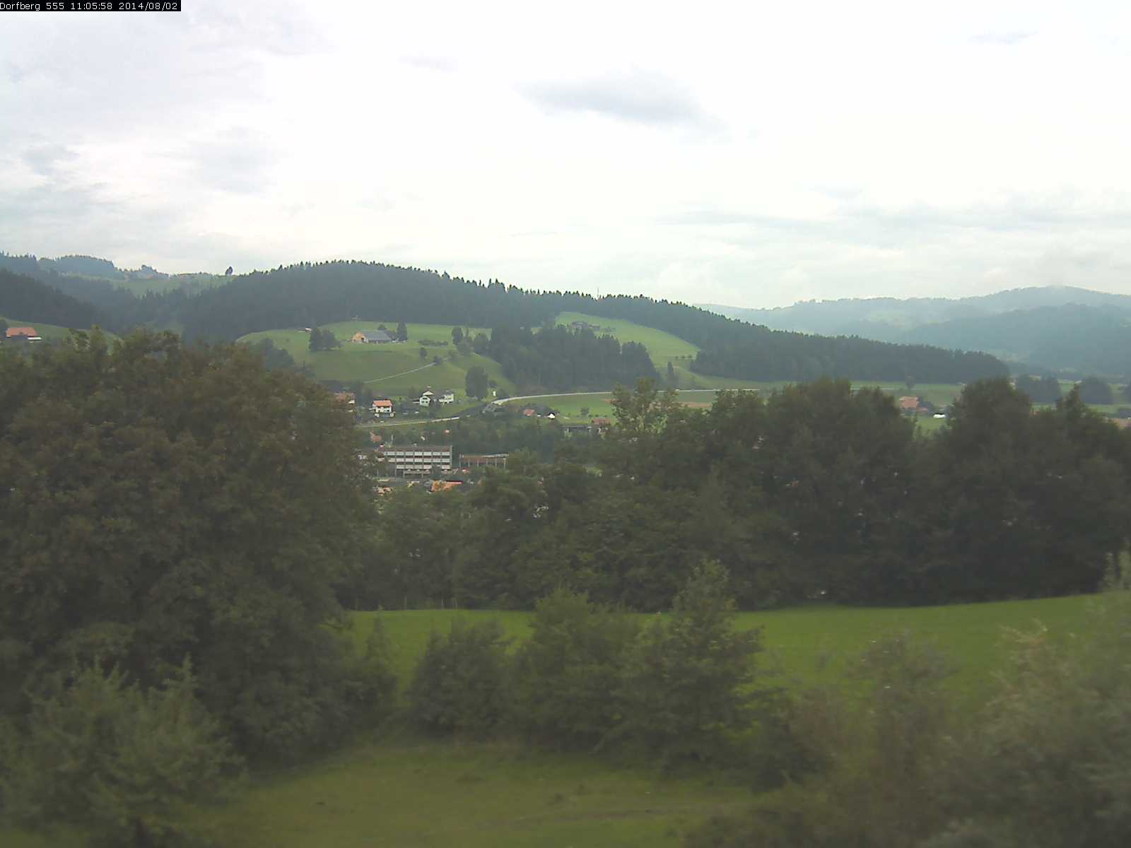 Webcam-Bild: Aussicht vom Dorfberg in Langnau 20140802-110600