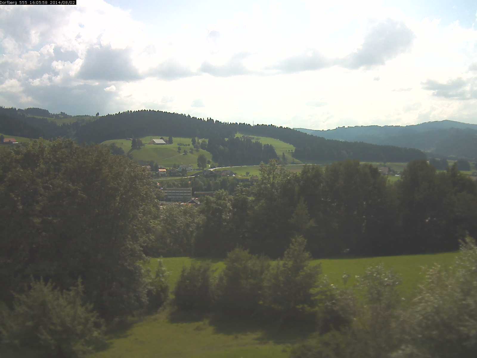 Webcam-Bild: Aussicht vom Dorfberg in Langnau 20140802-160600
