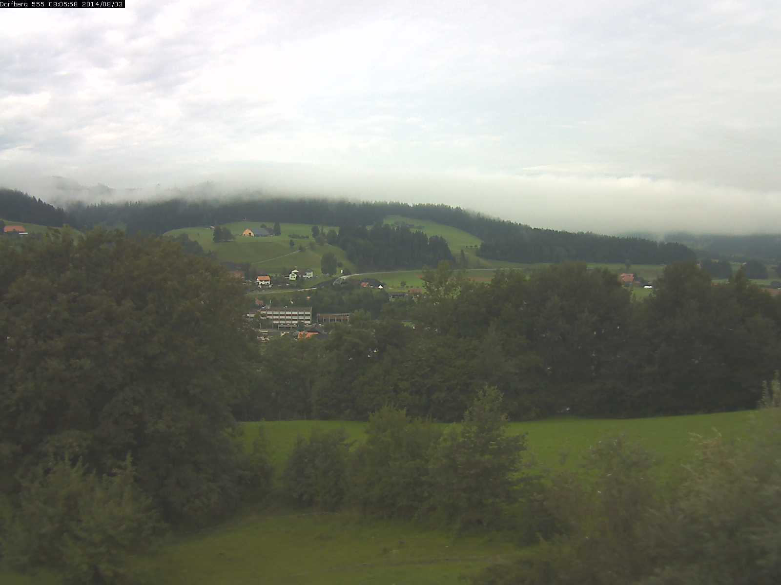 Webcam-Bild: Aussicht vom Dorfberg in Langnau 20140803-080600