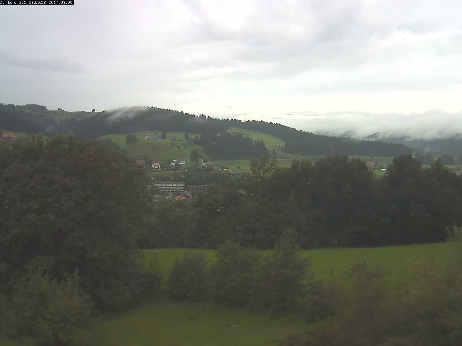Webcam-Bild: Aussicht vom Dorfberg in Langnau 20140809-080600