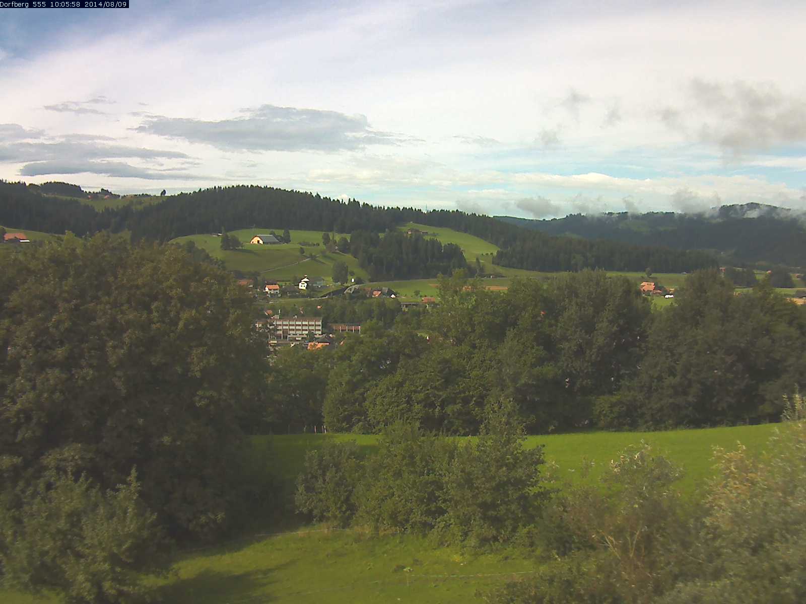 Webcam-Bild: Aussicht vom Dorfberg in Langnau 20140809-100600