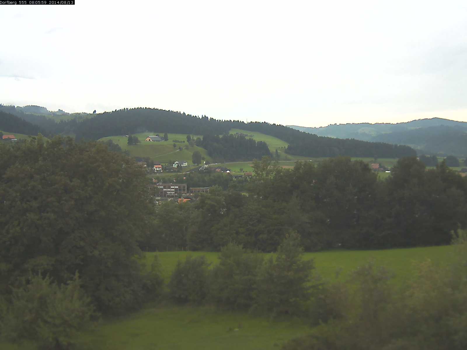 Webcam-Bild: Aussicht vom Dorfberg in Langnau 20140813-080600