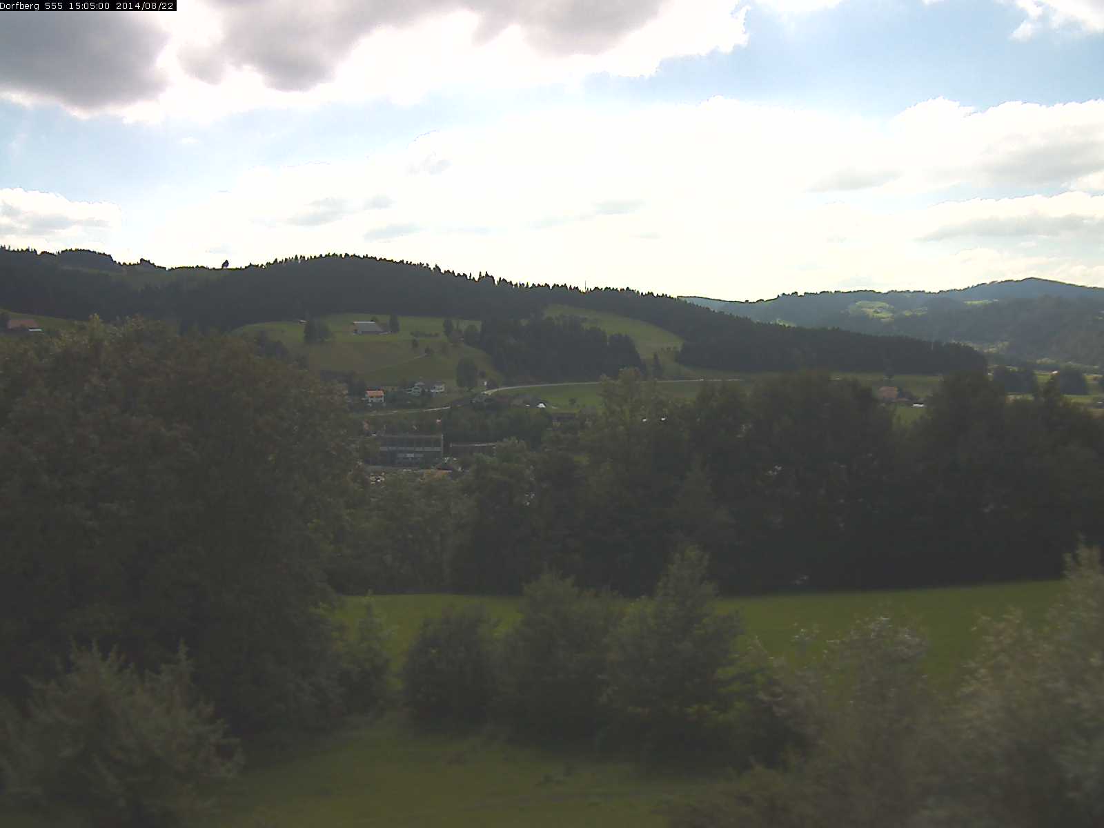 Webcam-Bild: Aussicht vom Dorfberg in Langnau 20140822-150600