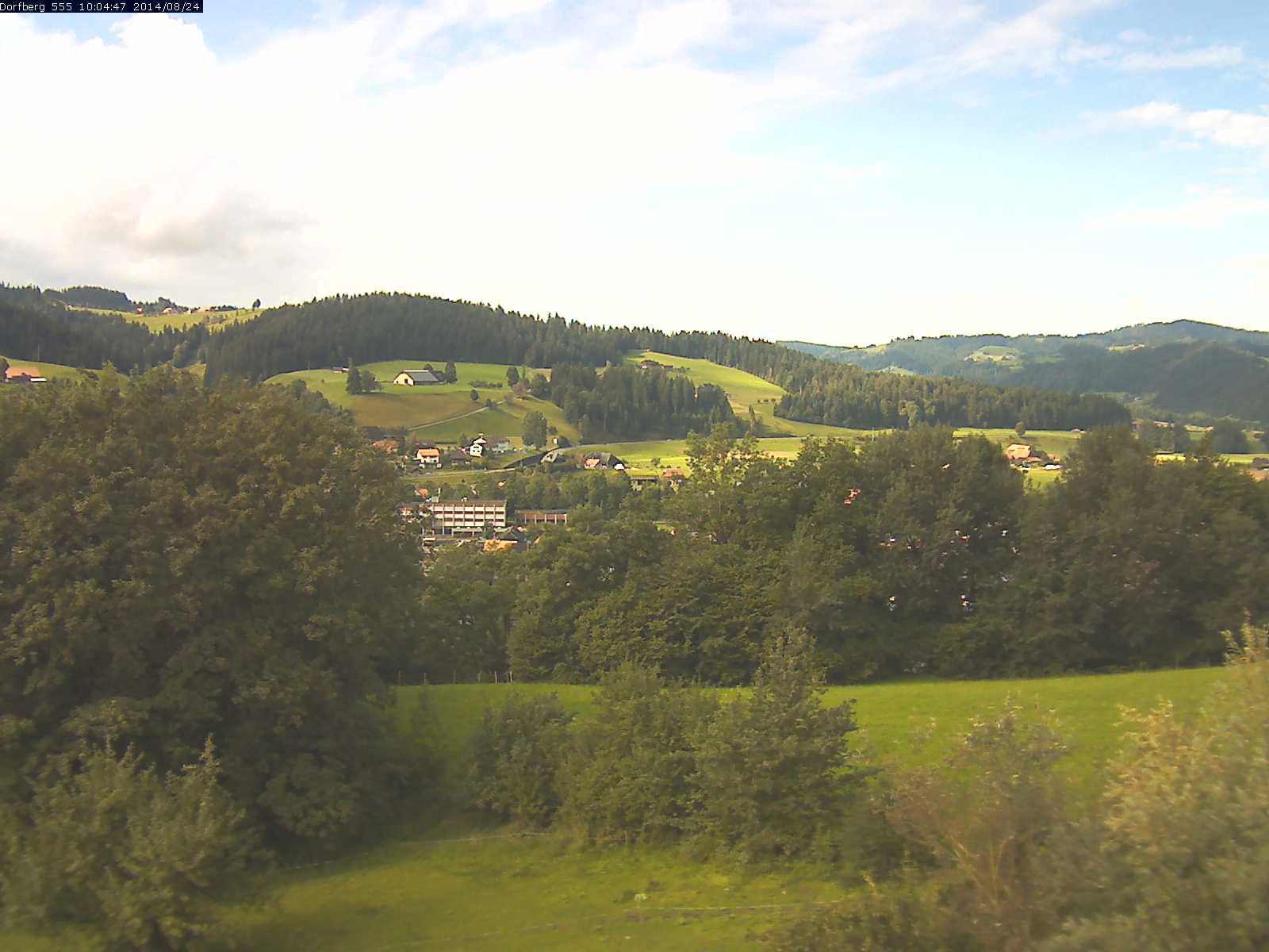 Webcam-Bild: Aussicht vom Dorfberg in Langnau 20140824-100600