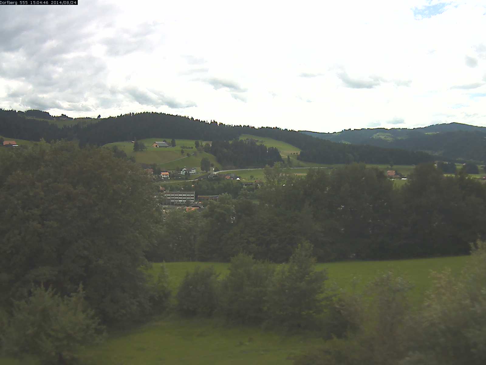 Webcam-Bild: Aussicht vom Dorfberg in Langnau 20140824-150600