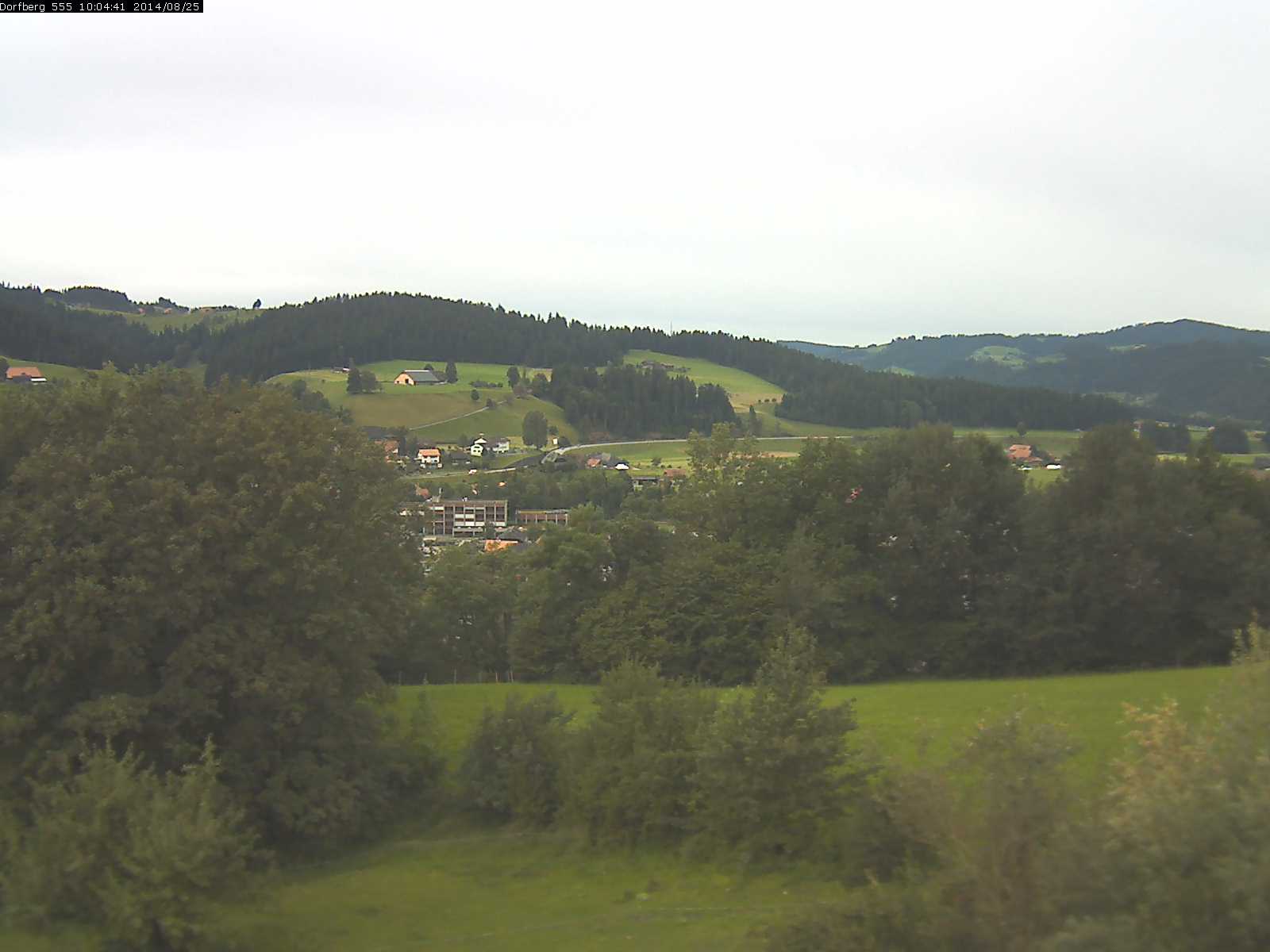 Webcam-Bild: Aussicht vom Dorfberg in Langnau 20140825-100600