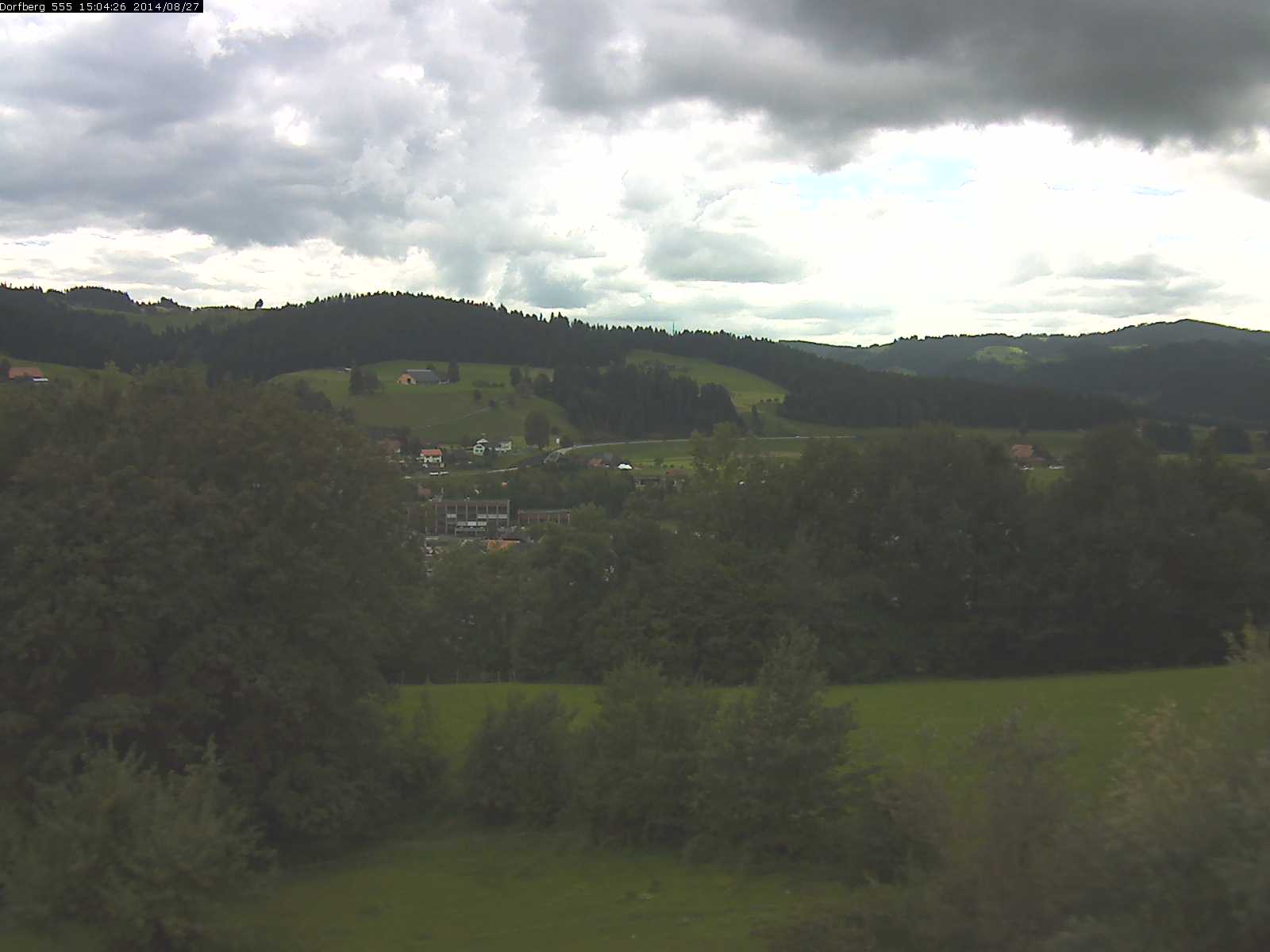Webcam-Bild: Aussicht vom Dorfberg in Langnau 20140827-150600