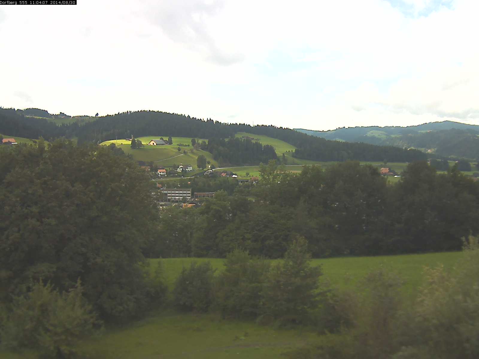 Webcam-Bild: Aussicht vom Dorfberg in Langnau 20140830-110600