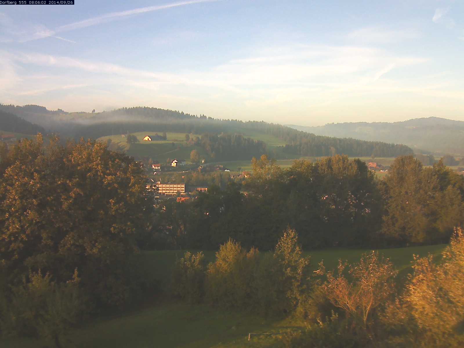 Webcam-Bild: Aussicht vom Dorfberg in Langnau 20140926-080601