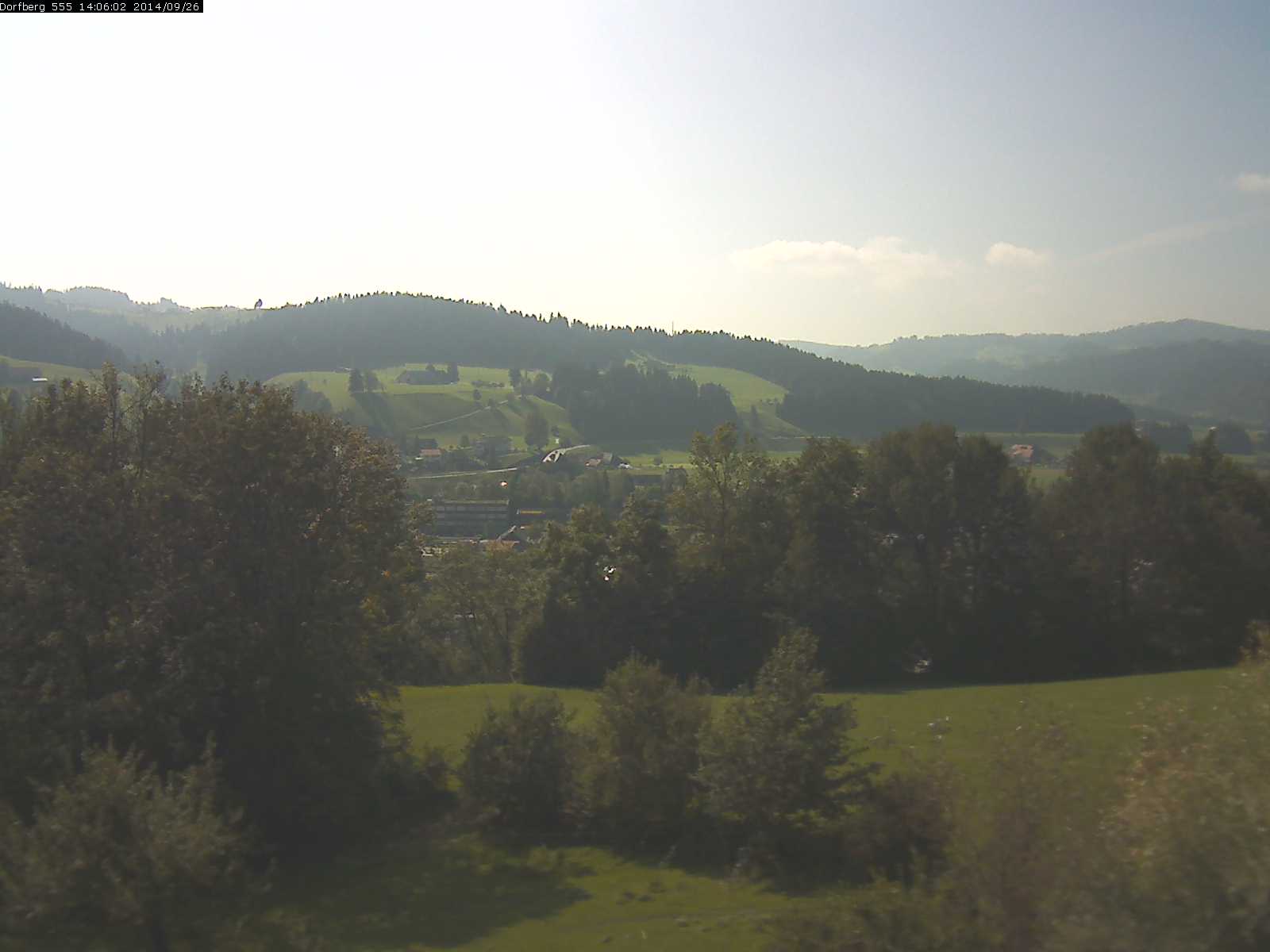 Webcam-Bild: Aussicht vom Dorfberg in Langnau 20140926-140601