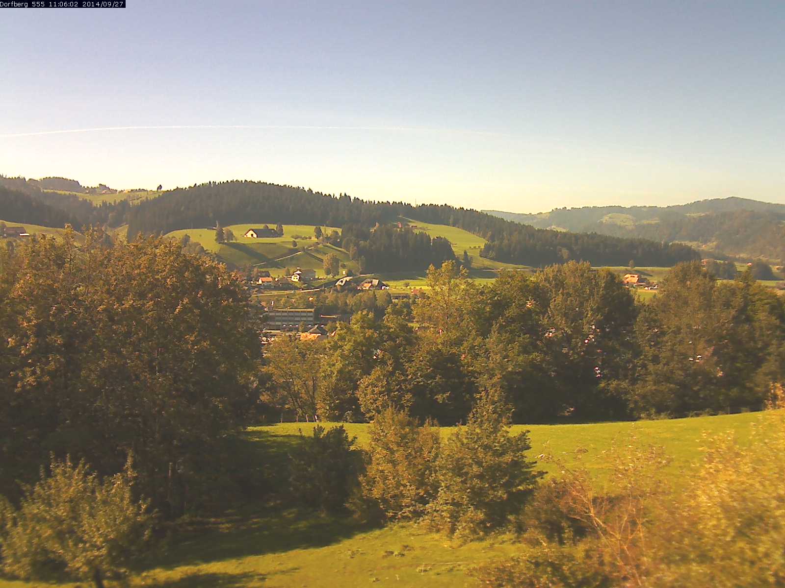 Webcam-Bild: Aussicht vom Dorfberg in Langnau 20140927-110601