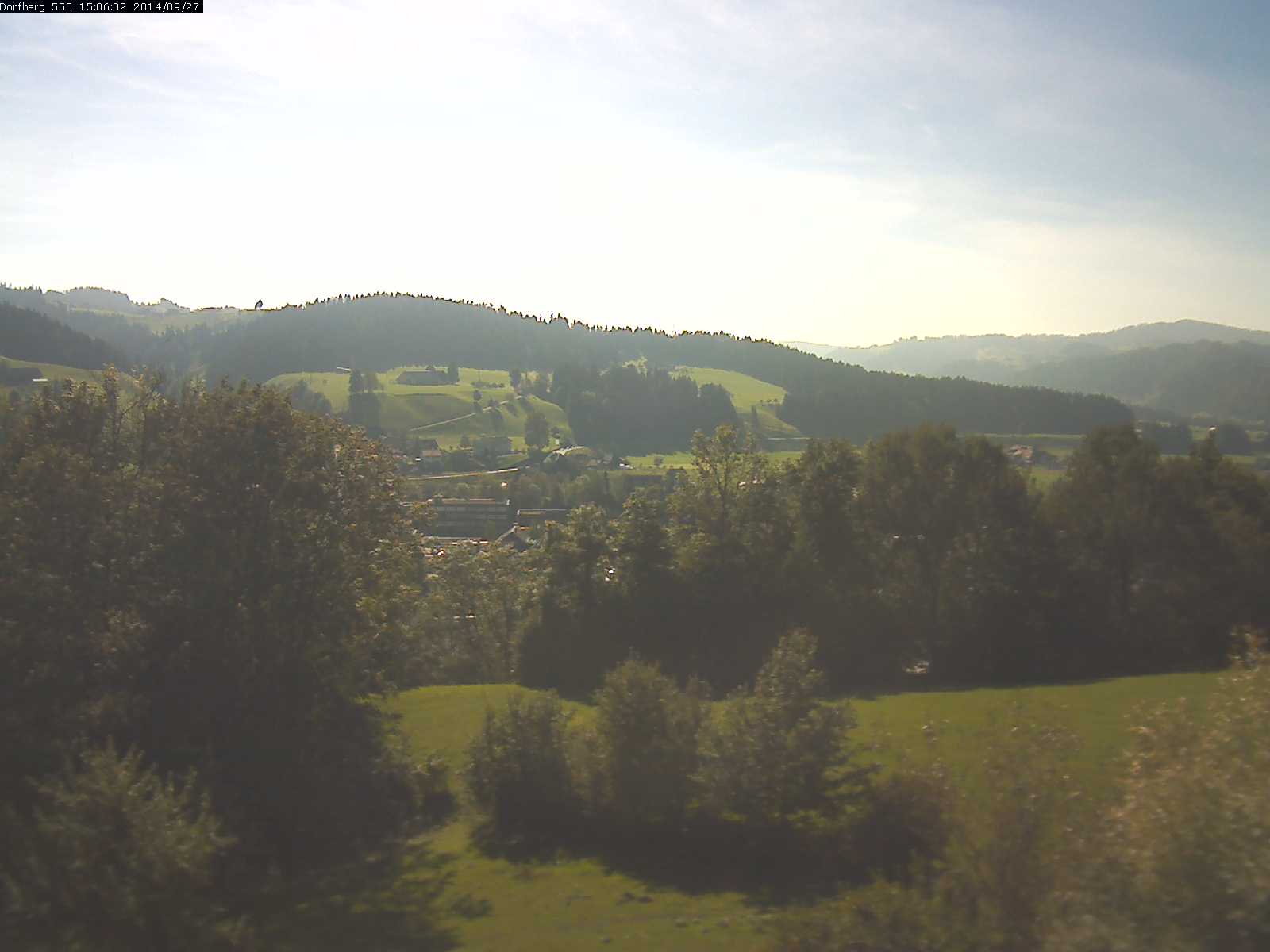 Webcam-Bild: Aussicht vom Dorfberg in Langnau 20140927-150601
