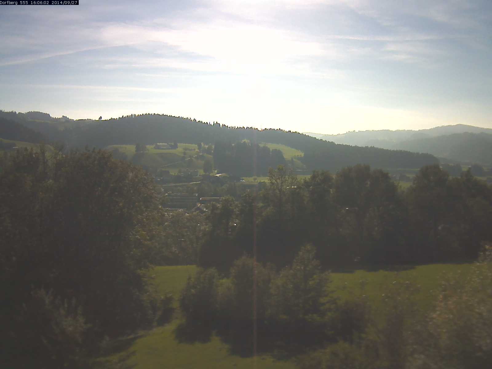 Webcam-Bild: Aussicht vom Dorfberg in Langnau 20140927-160601