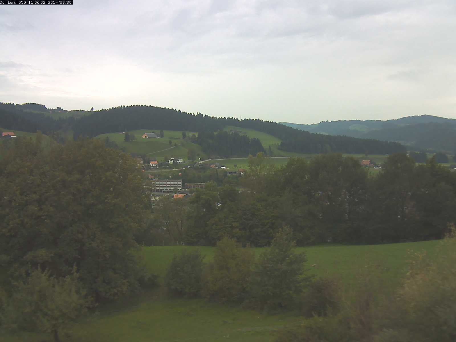 Webcam-Bild: Aussicht vom Dorfberg in Langnau 20140930-110601