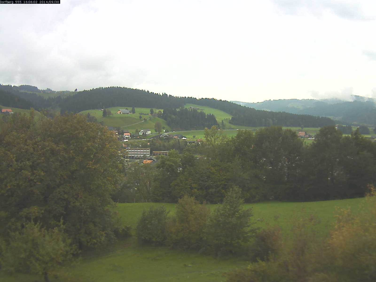 Webcam-Bild: Aussicht vom Dorfberg in Langnau 20140930-160601