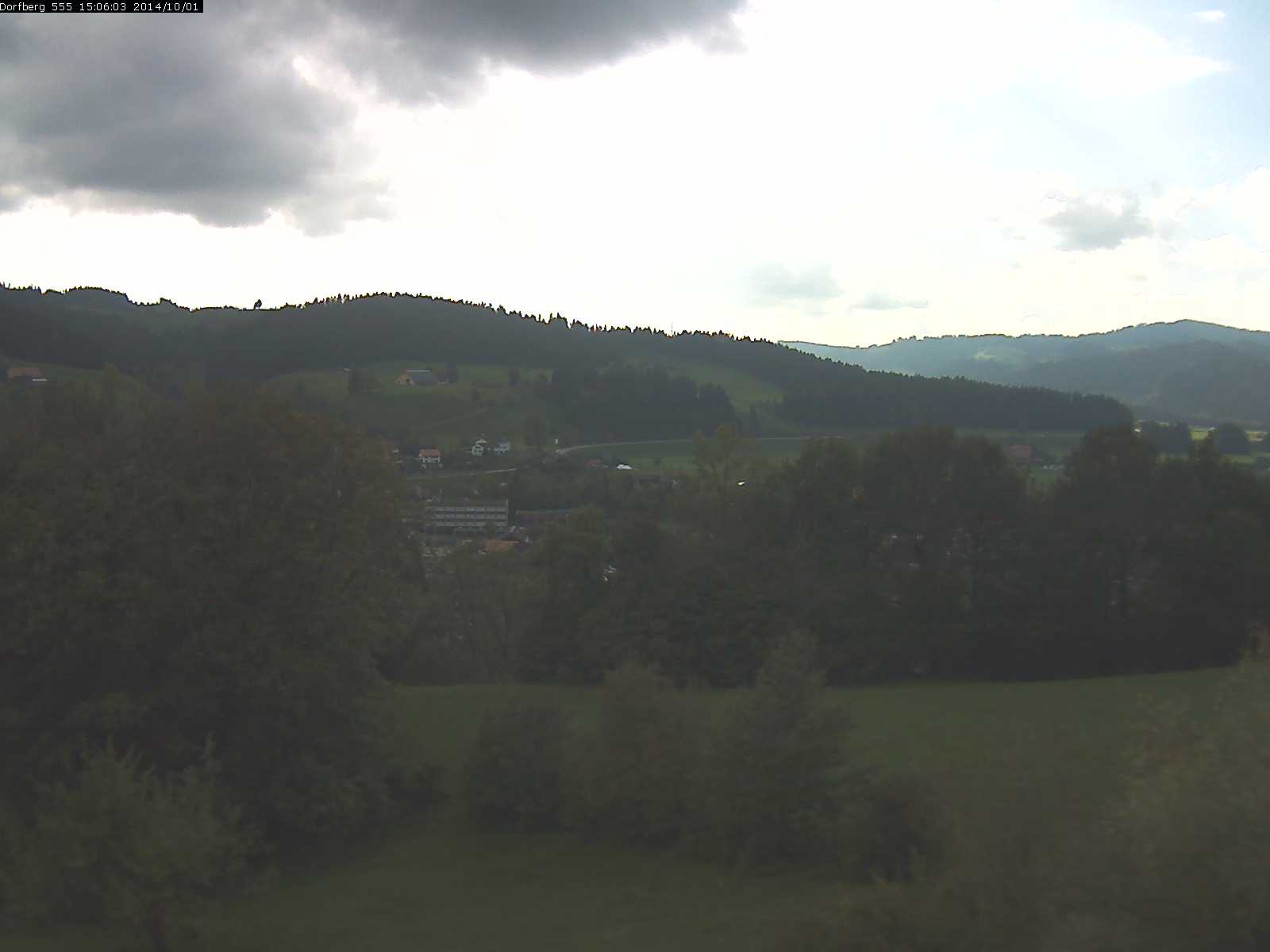 Webcam-Bild: Aussicht vom Dorfberg in Langnau 20141001-150601