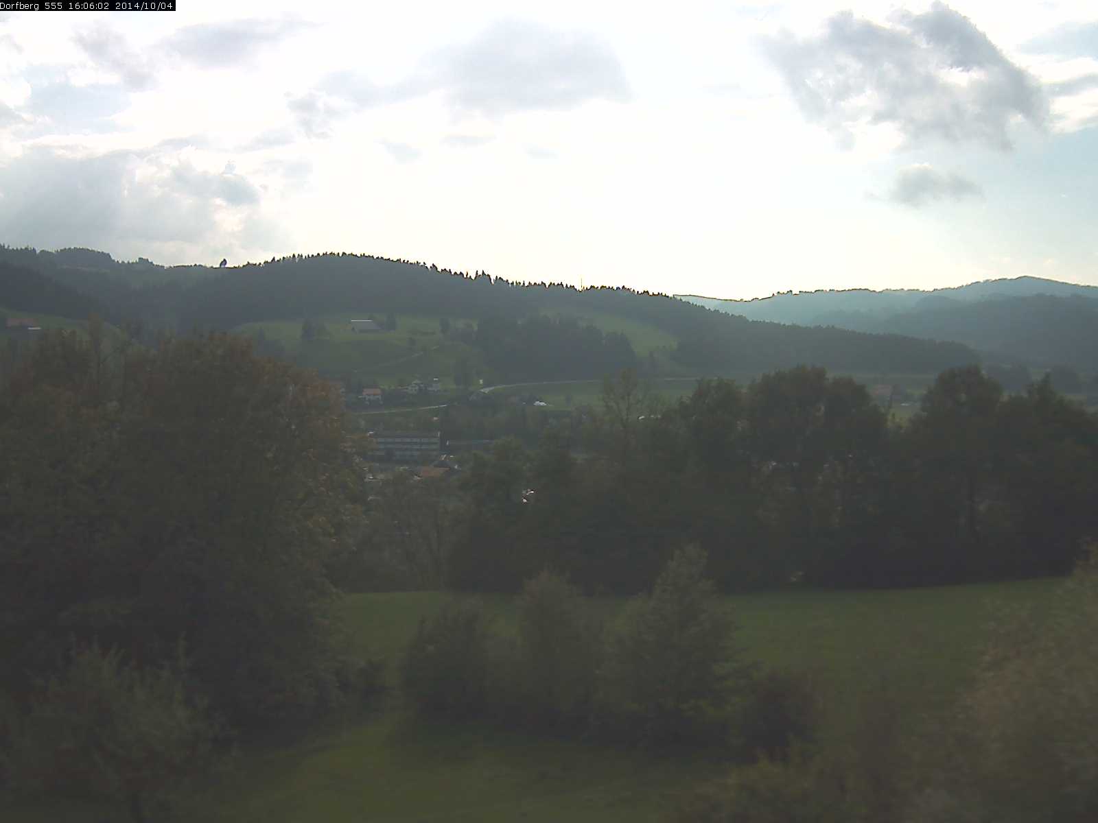 Webcam-Bild: Aussicht vom Dorfberg in Langnau 20141004-160601