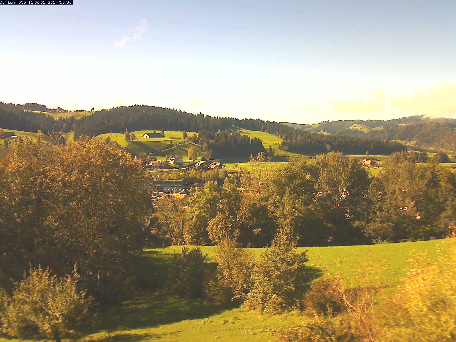 Webcam-Bild: Aussicht vom Dorfberg in Langnau 20141006-110601