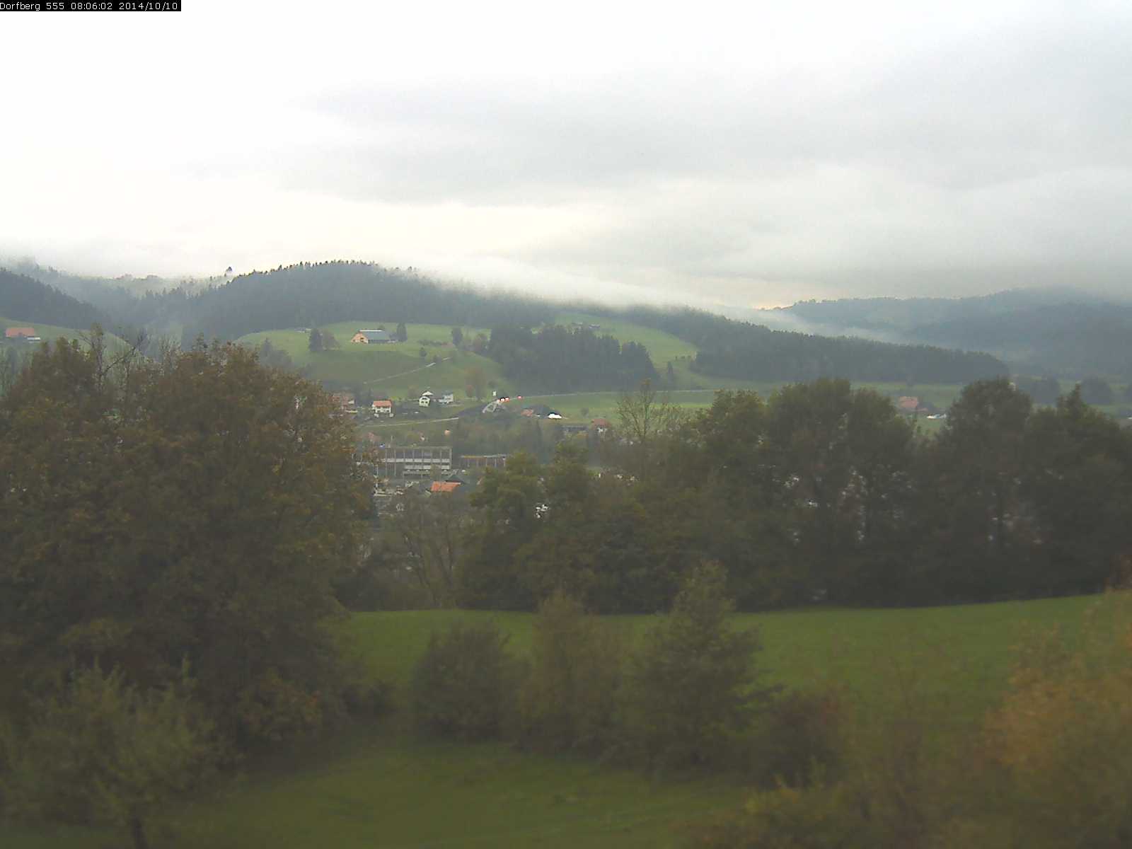 Webcam-Bild: Aussicht vom Dorfberg in Langnau 20141010-080601