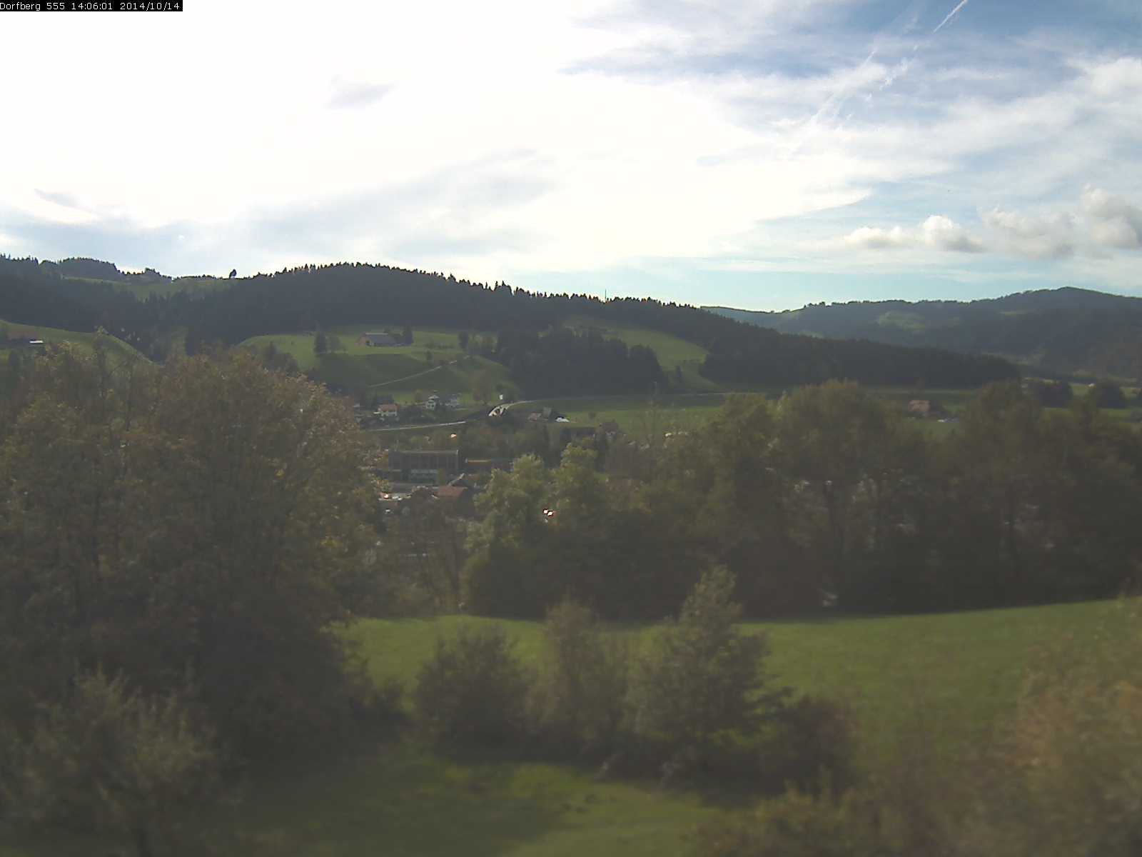 Webcam-Bild: Aussicht vom Dorfberg in Langnau 20141014-140601