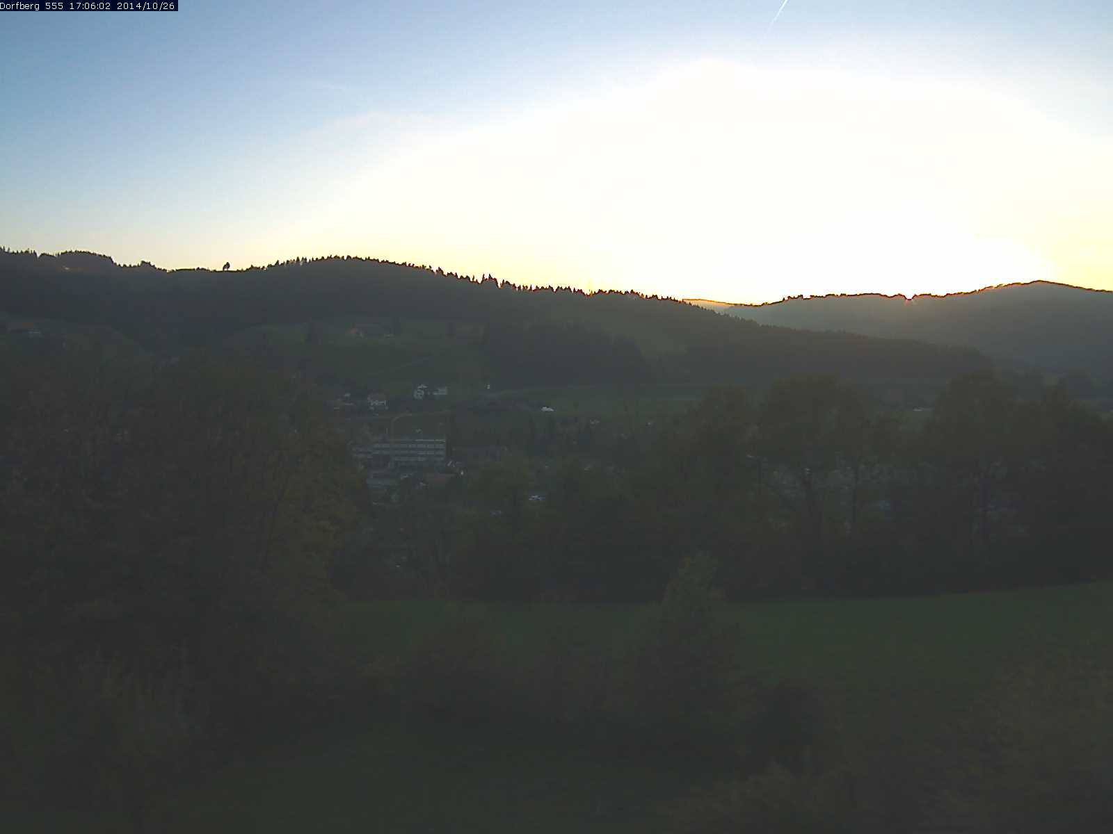 Webcam-Bild: Aussicht vom Dorfberg in Langnau 20141026-170601